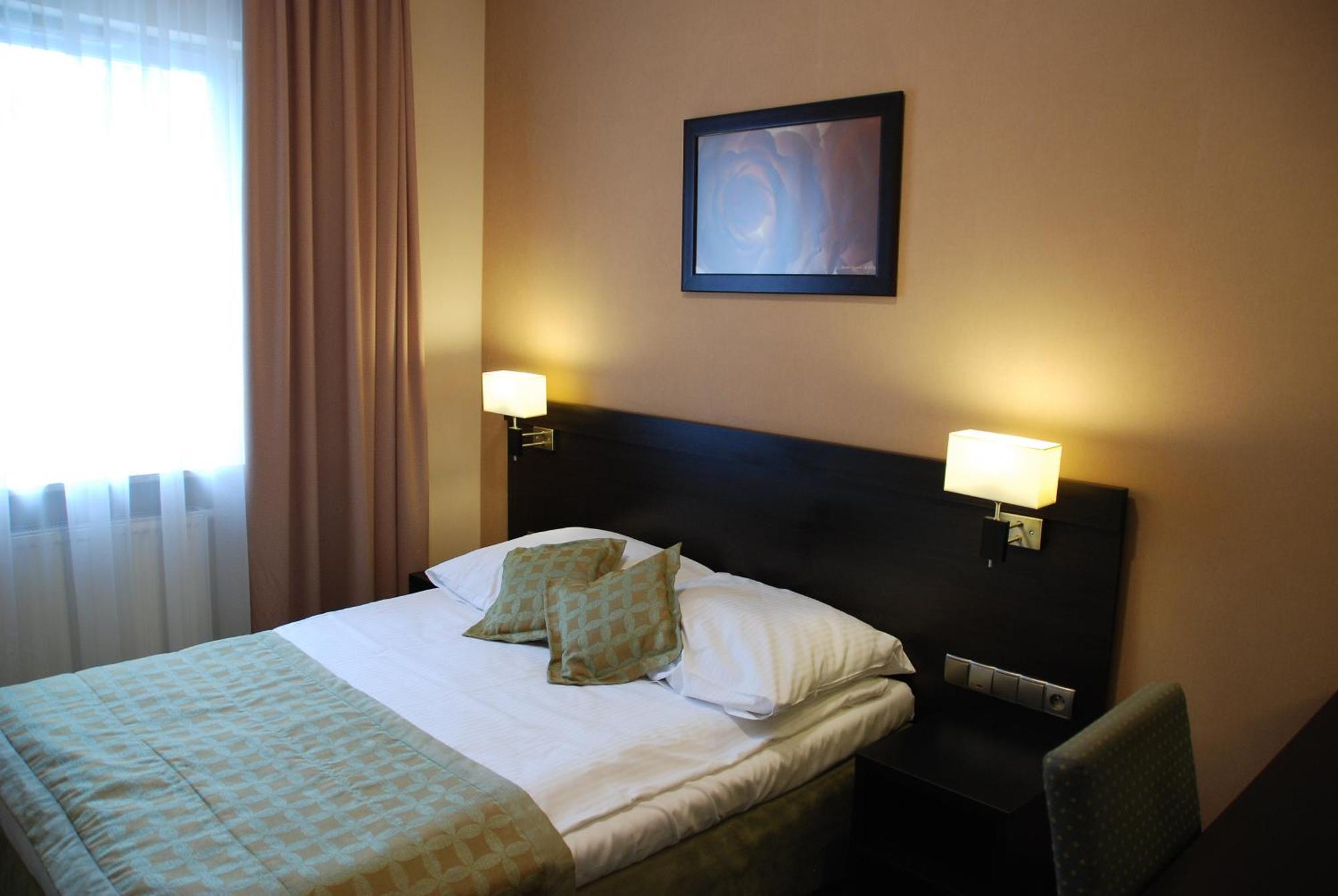 Hotel Topaz Poznan Centrum Dış mekan fotoğraf